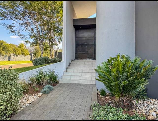 4 BEDROOM HOUSE FOR SALE IN MIDSTREAM RIDGE